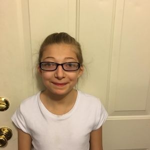 Meet your Posher, Crystal